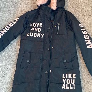 Y2K jacket with super cute sayings on it. Def fits small better no size tag.